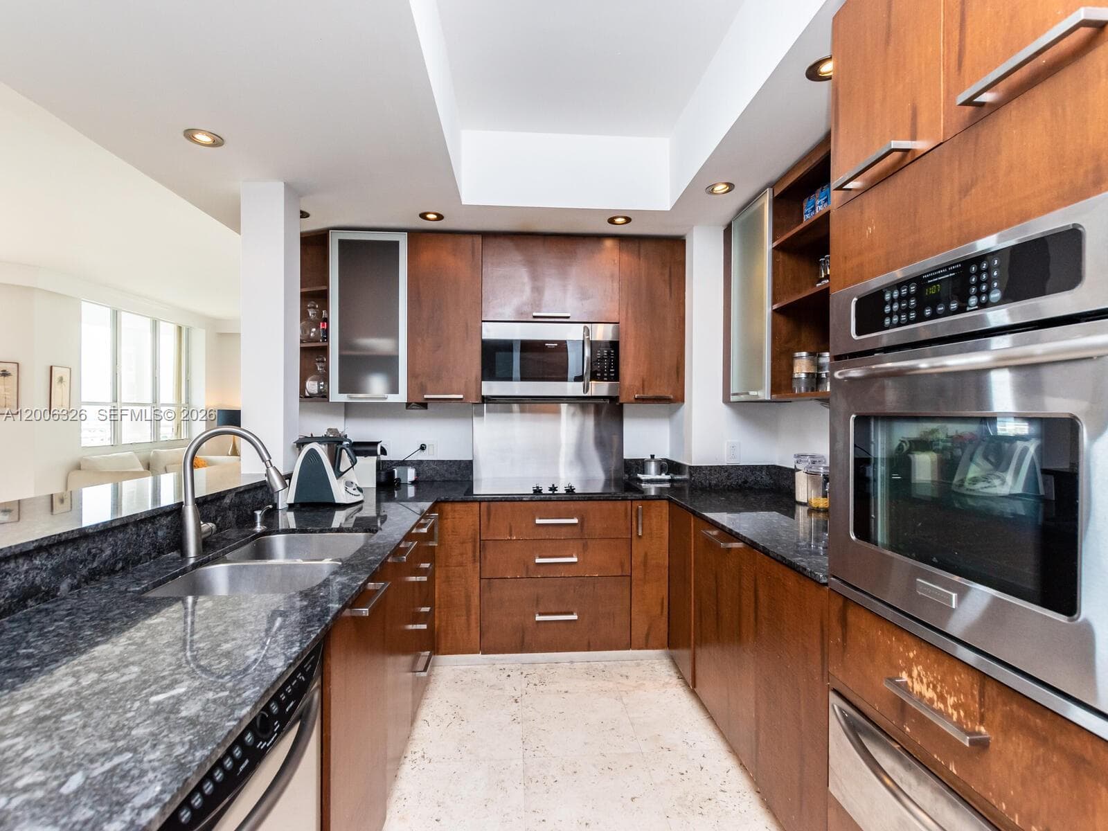 888 Brickell Key Dr 2112 photo 19