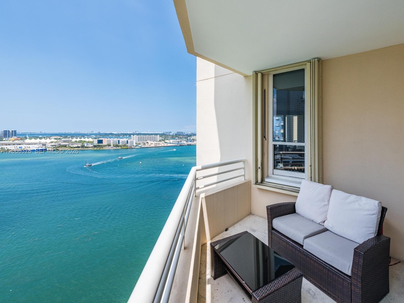 888 Brickell Key Dr 2112 photo 4