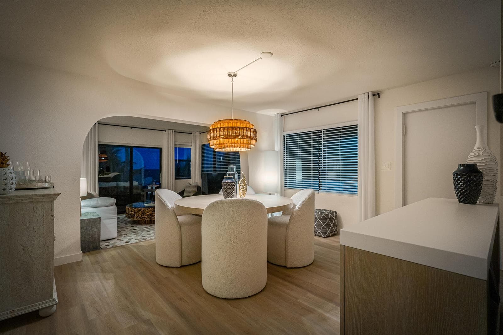 2330 N Ocean Boulevard photo 24