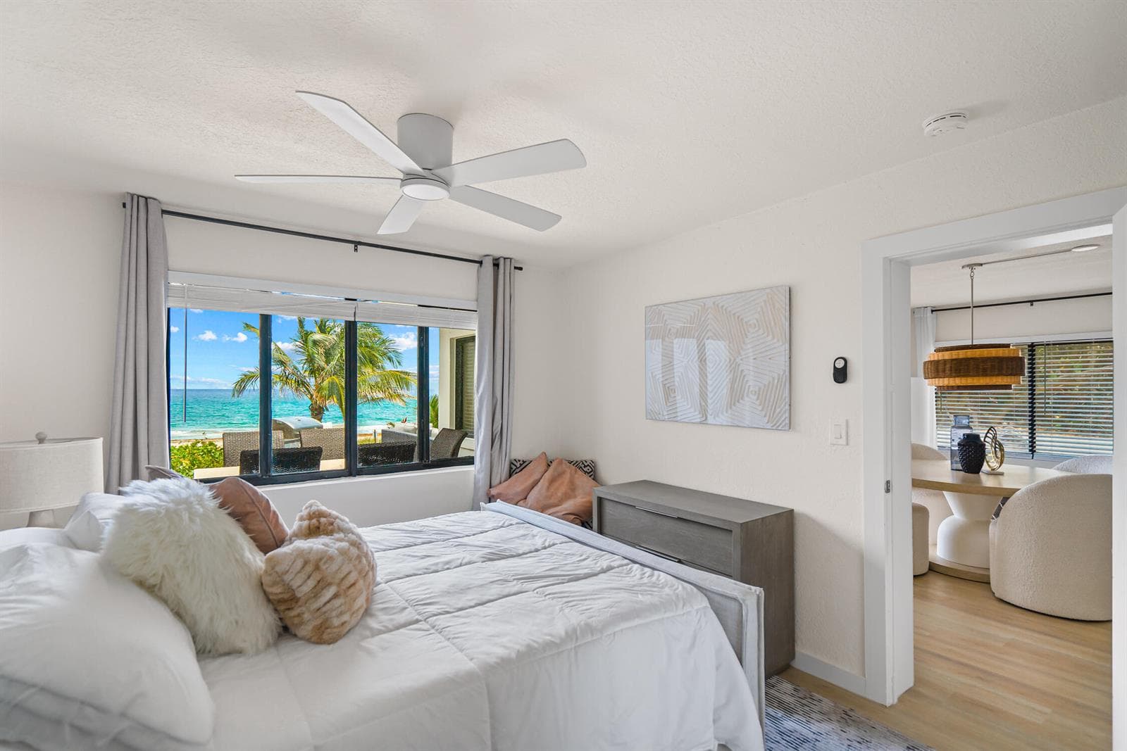 2330 N Ocean Boulevard photo 15
