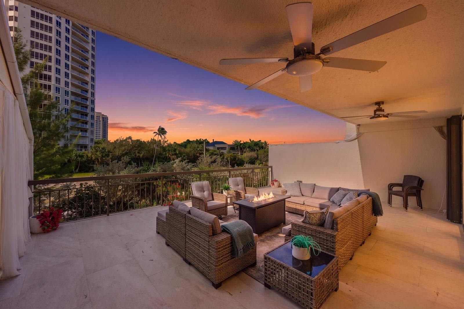 3972 N Ocean Drive 5 photo 20