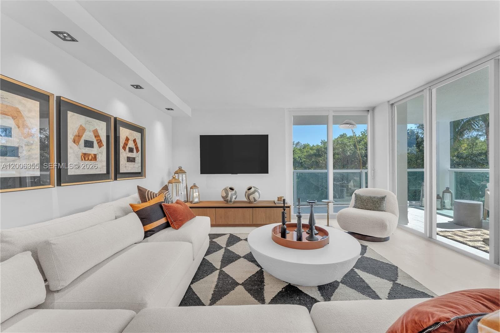 100 Bayview Dr 216 photo 6