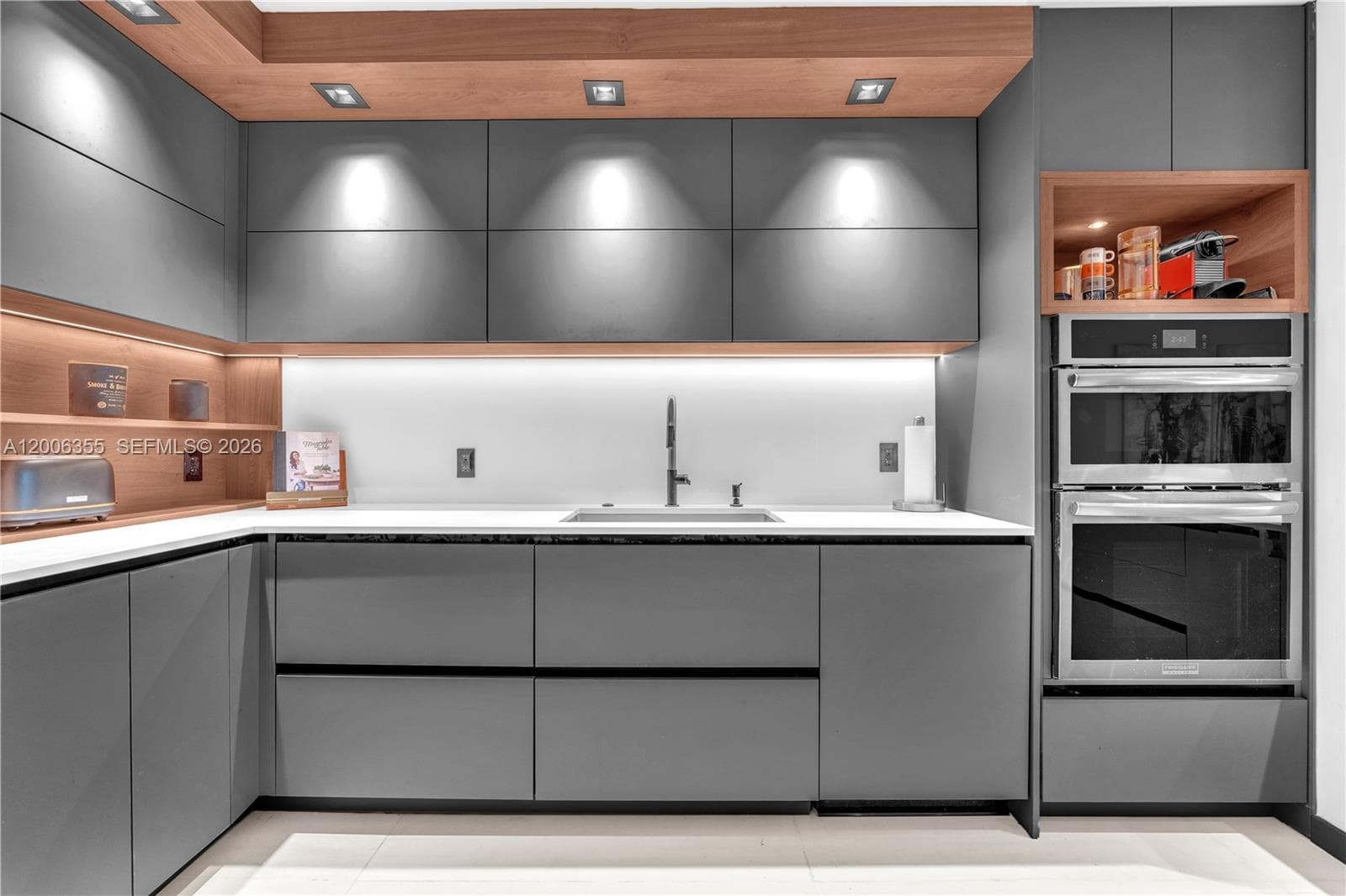 100 Bayview Dr 216 photo 12