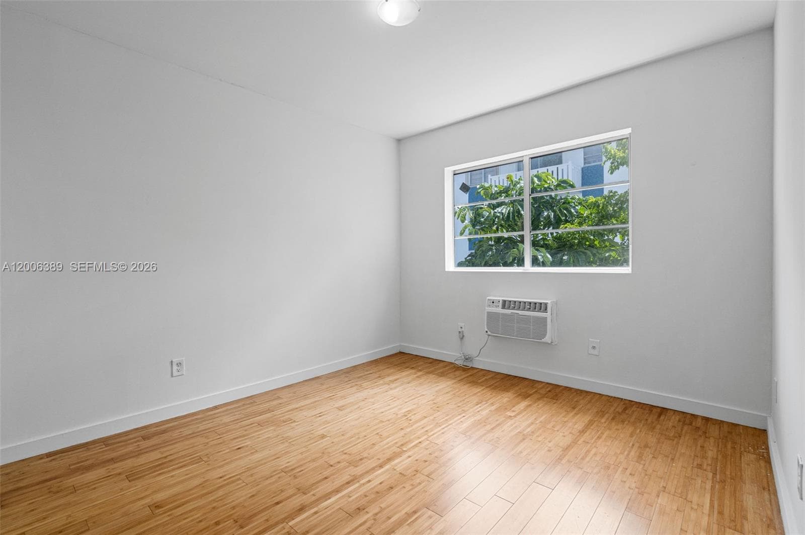 7930 Tatum Waterway Dr S20 photo 17