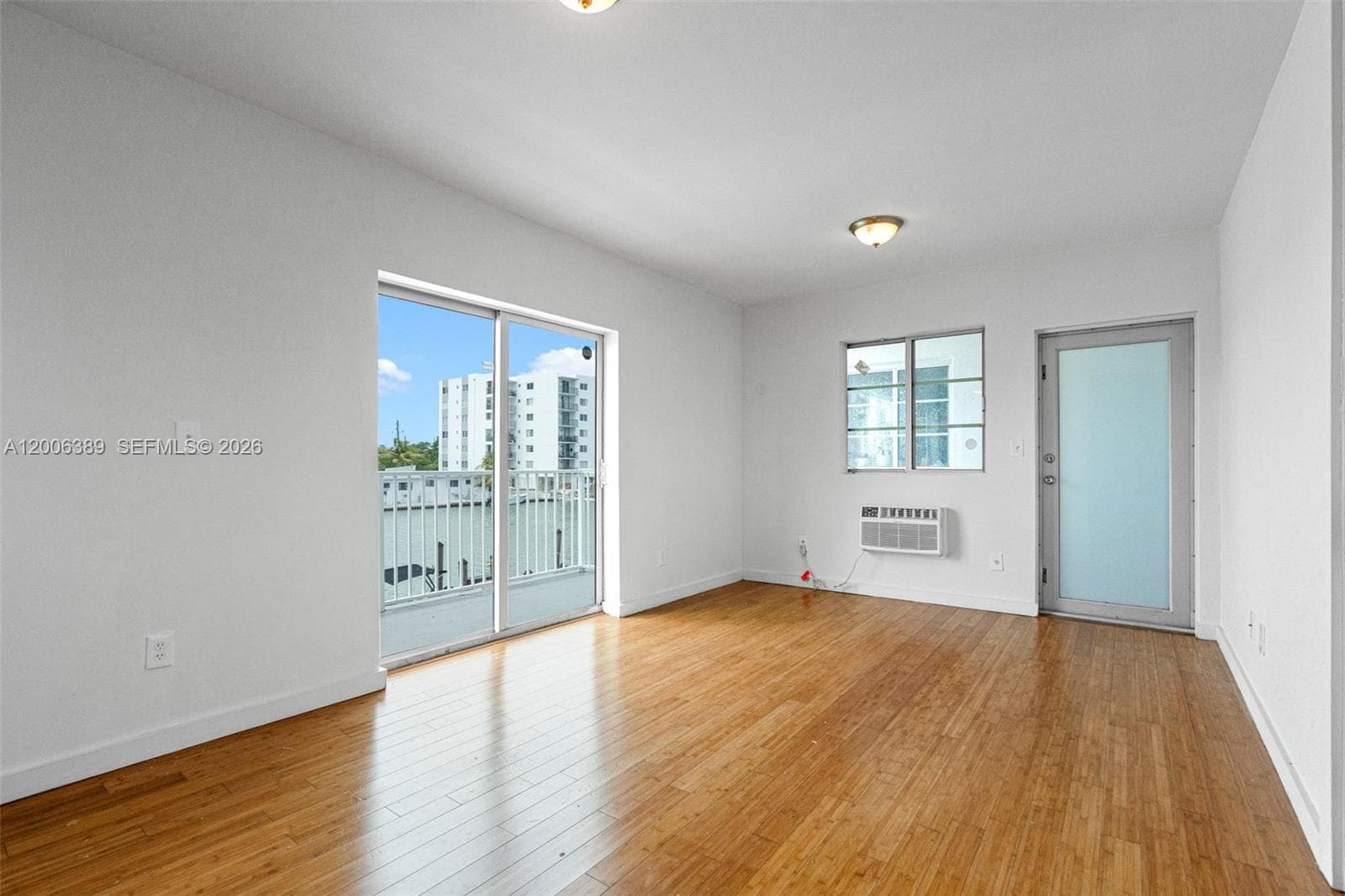 7930 Tatum Waterway Dr S20 photo 9