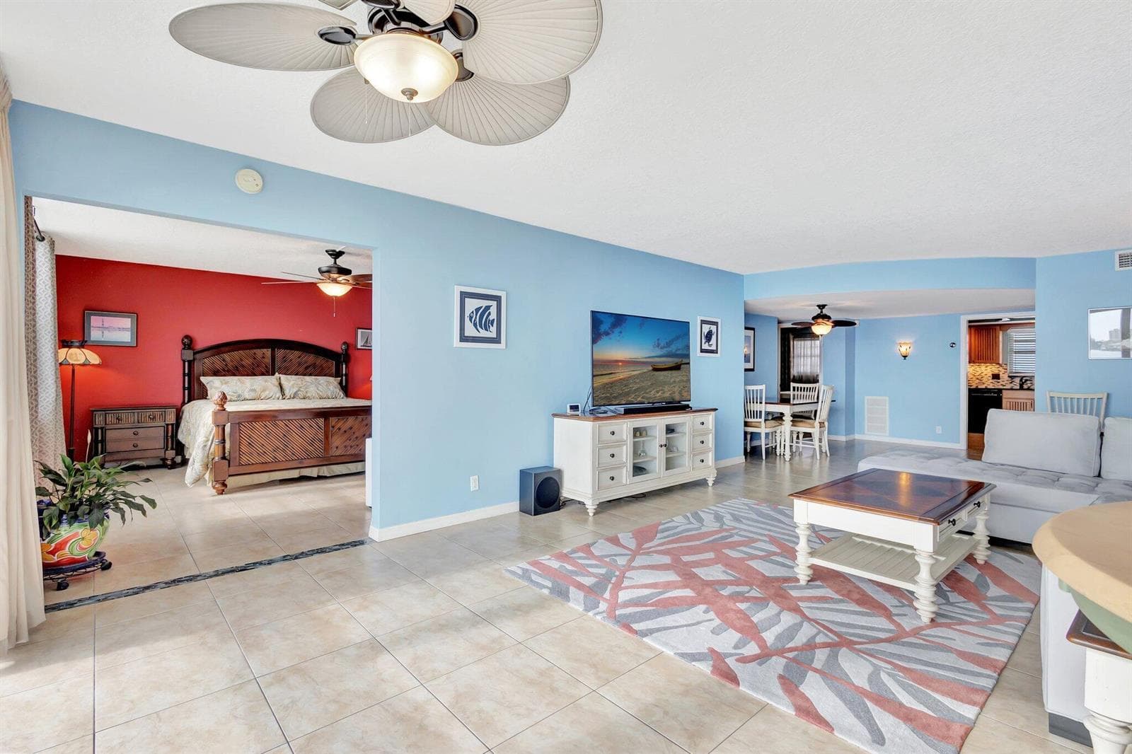 301 Lake Shore Drive 503 photo 14