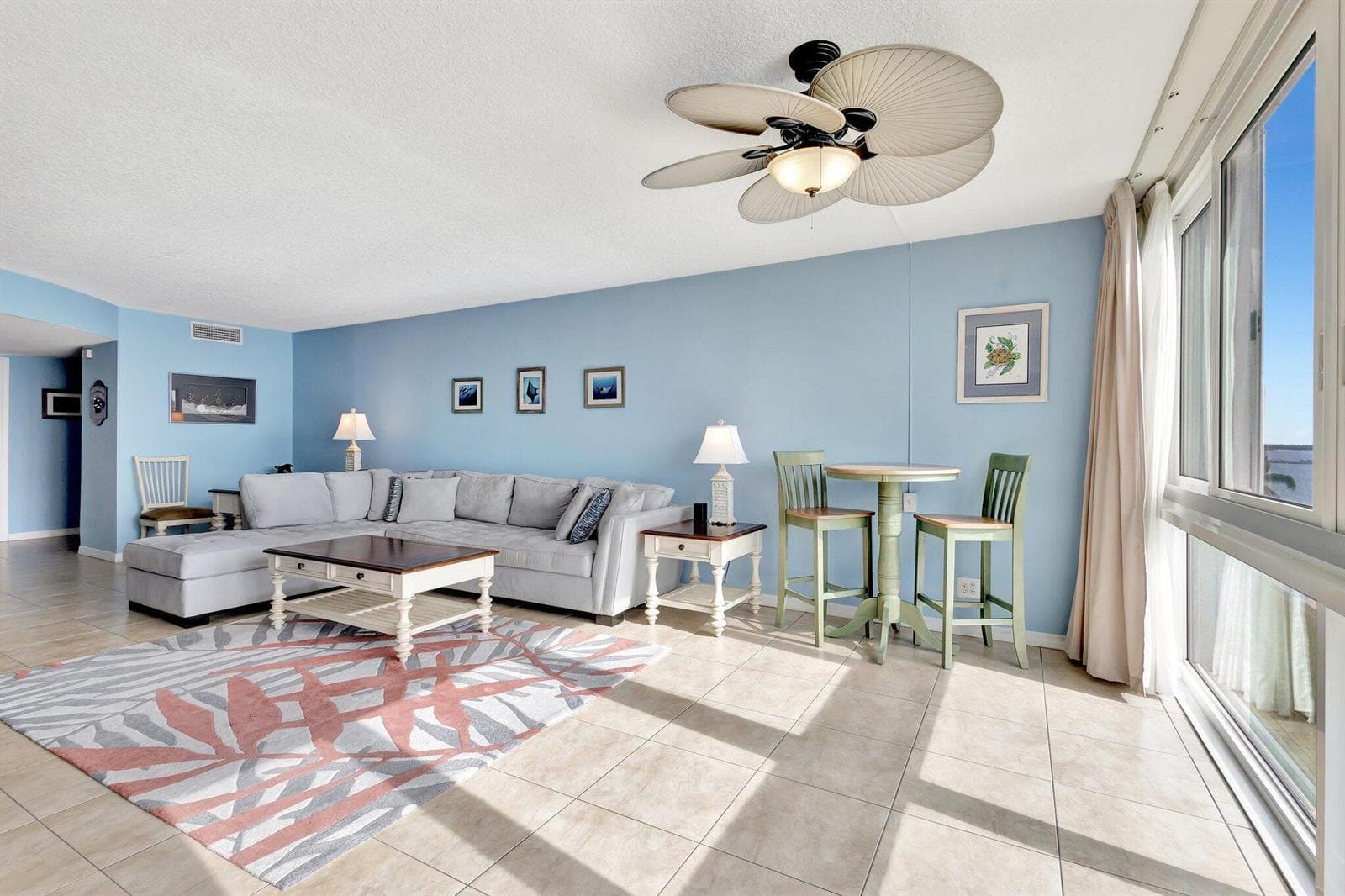 301 Lake Shore Drive 503 photo 11