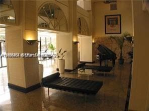 780 69th St 1406 photo 11