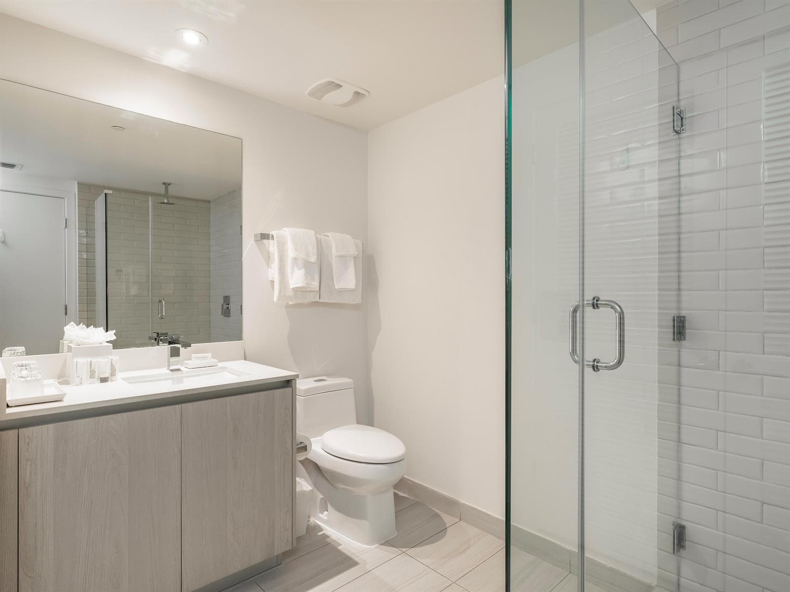4010 S Ocean Drive R2905 photo 16