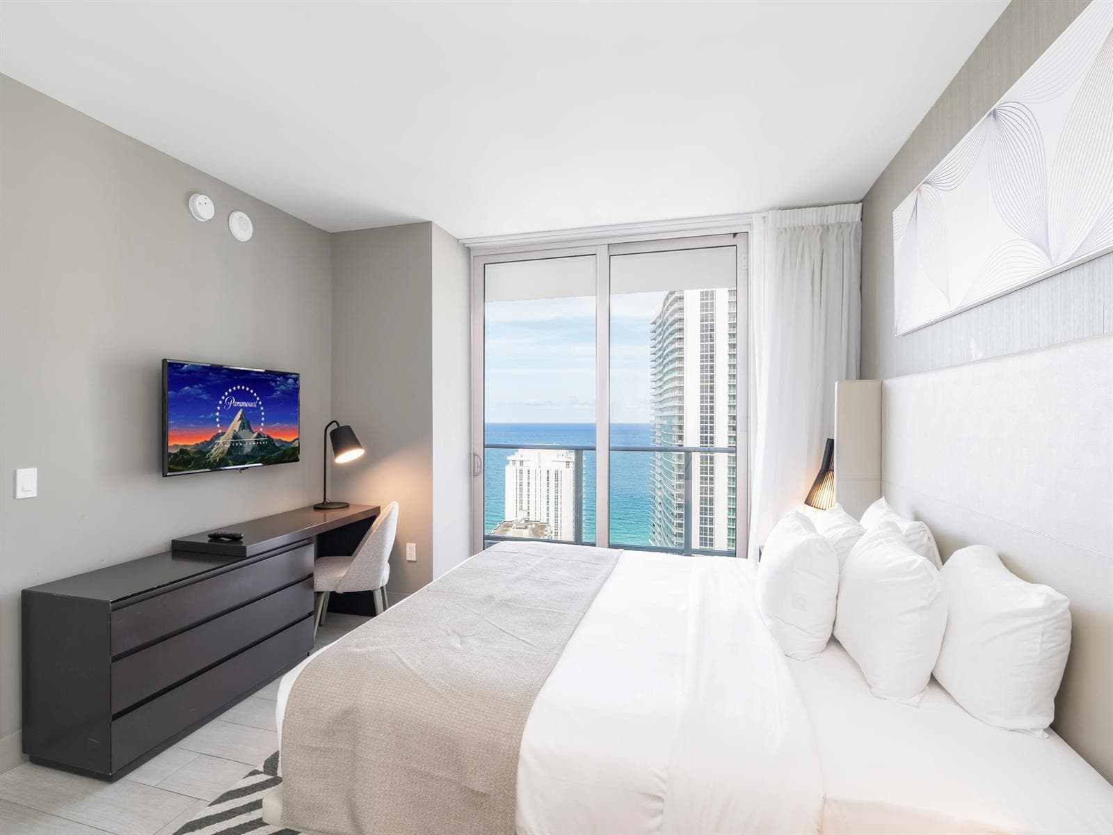 4010 S Ocean Drive R2905 photo 19