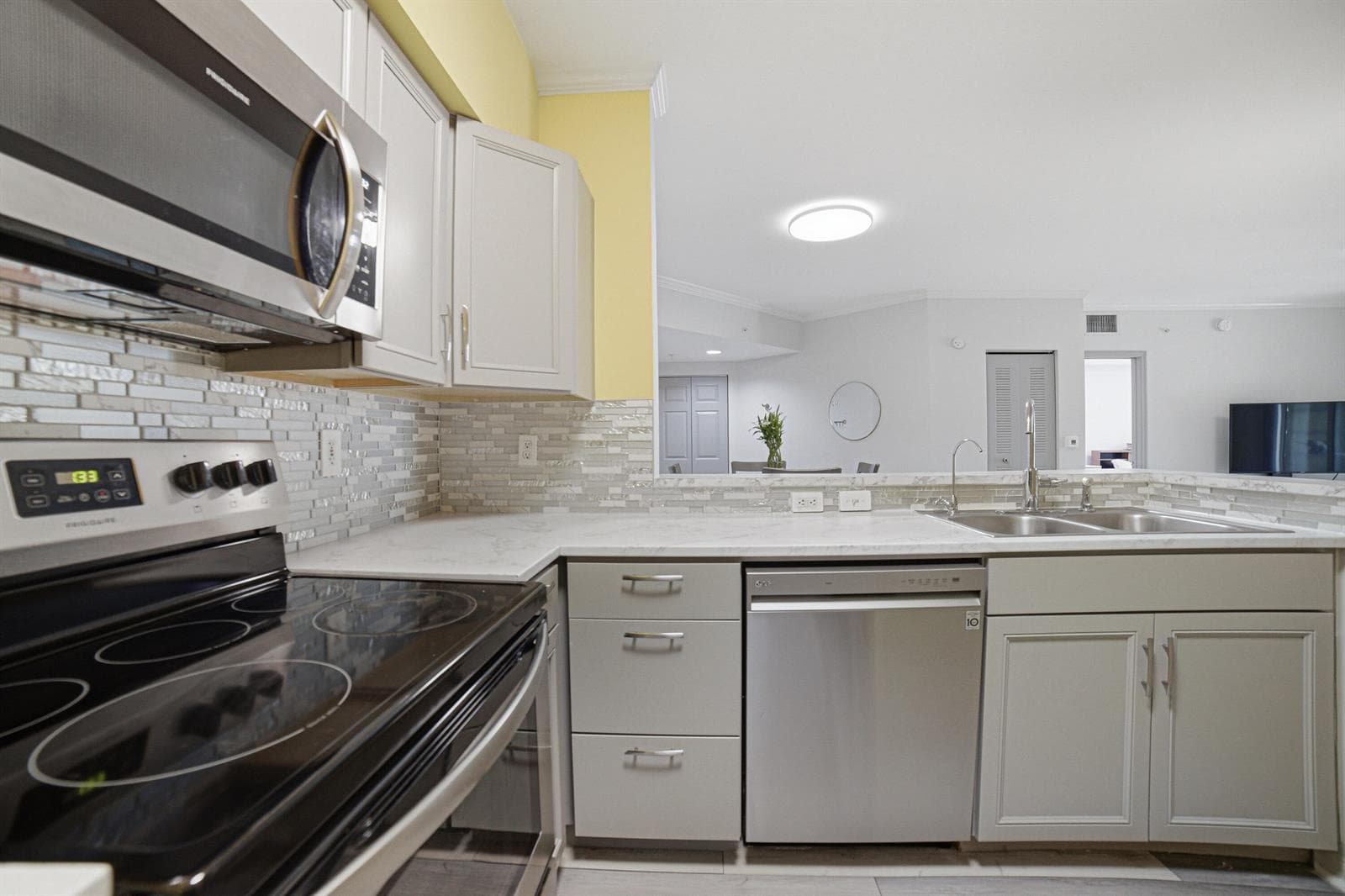 17100 N Bay Road Unit 1214 photo 10