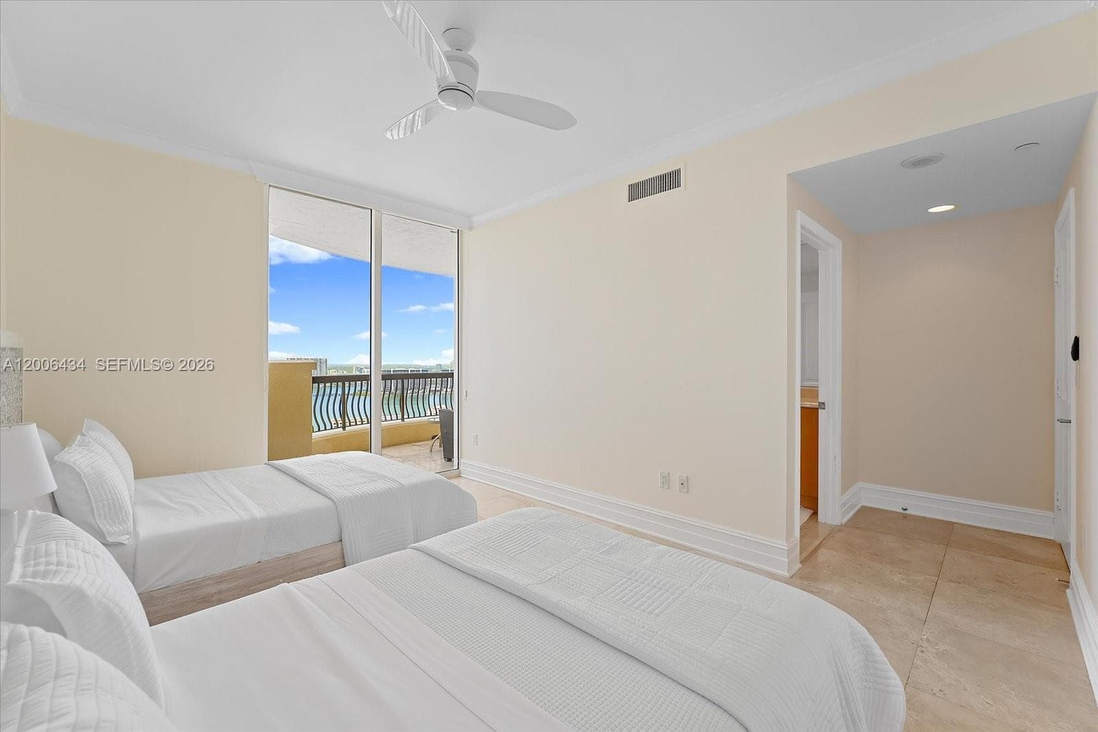 17875 Collins Ave 2702 photo 17