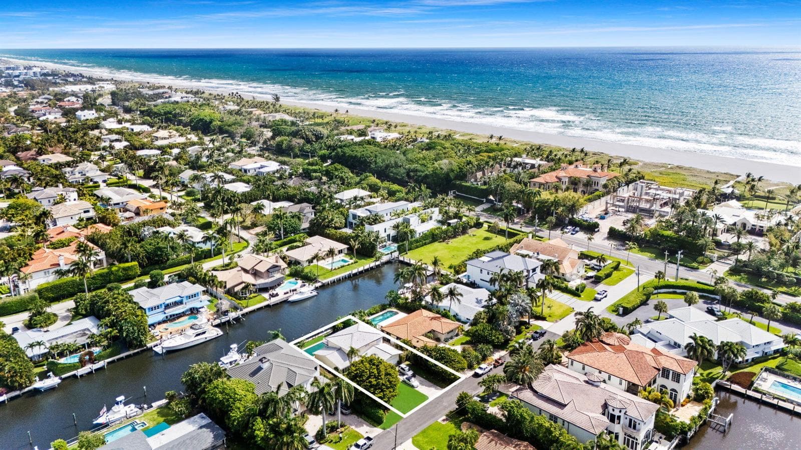1027 Lewis Cove photo 1