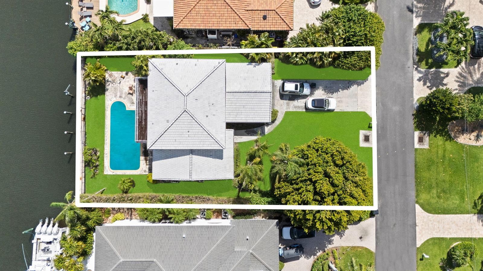 1027 Lewis Cove photo 14