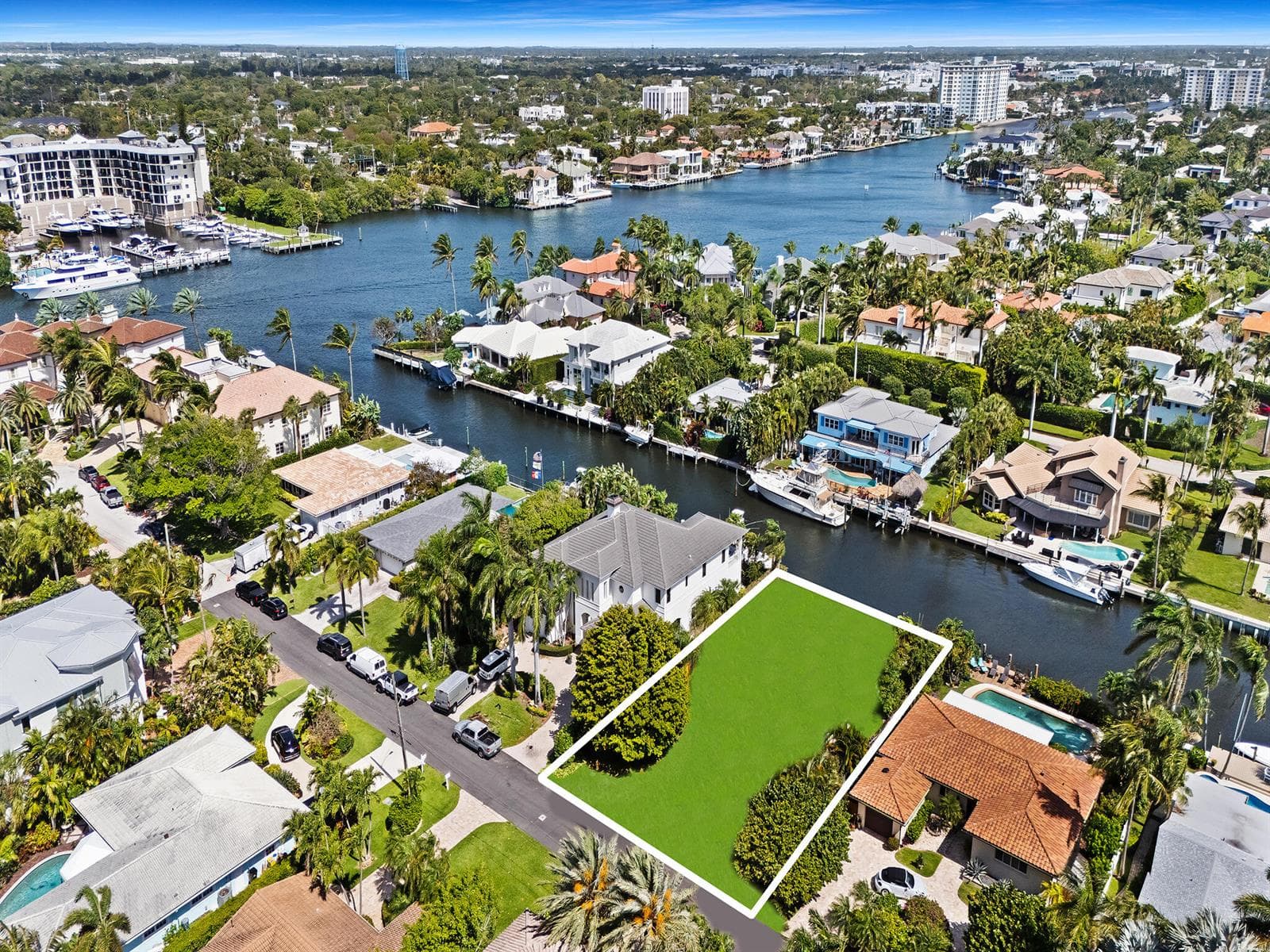 1027 Lewis Cove photo 11