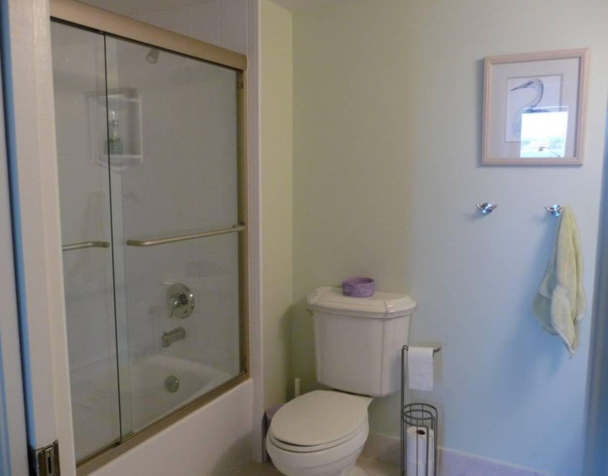 1202 S Lake Drive 502 photo 16