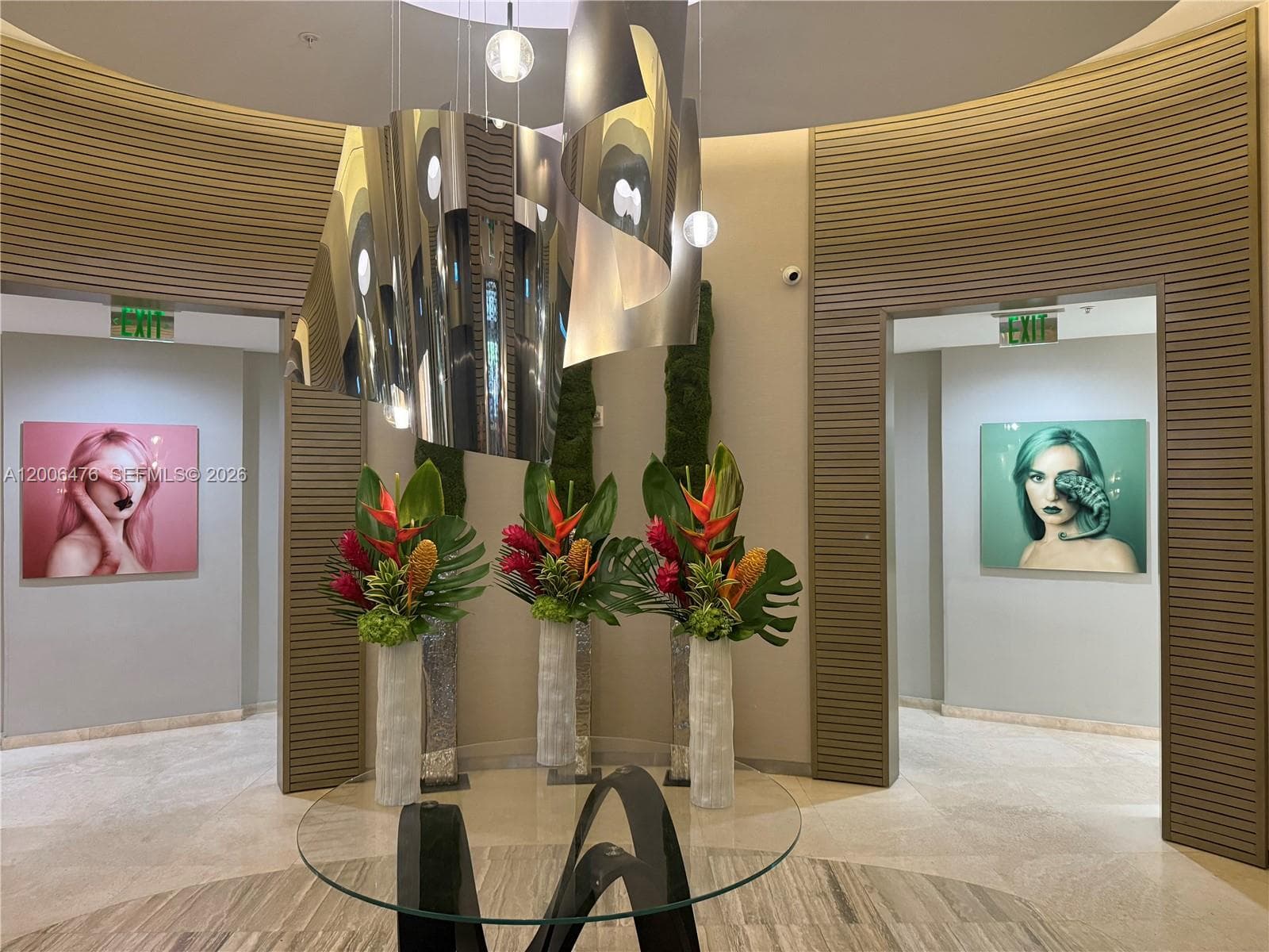 10275 Collins Ave 533 photo 6