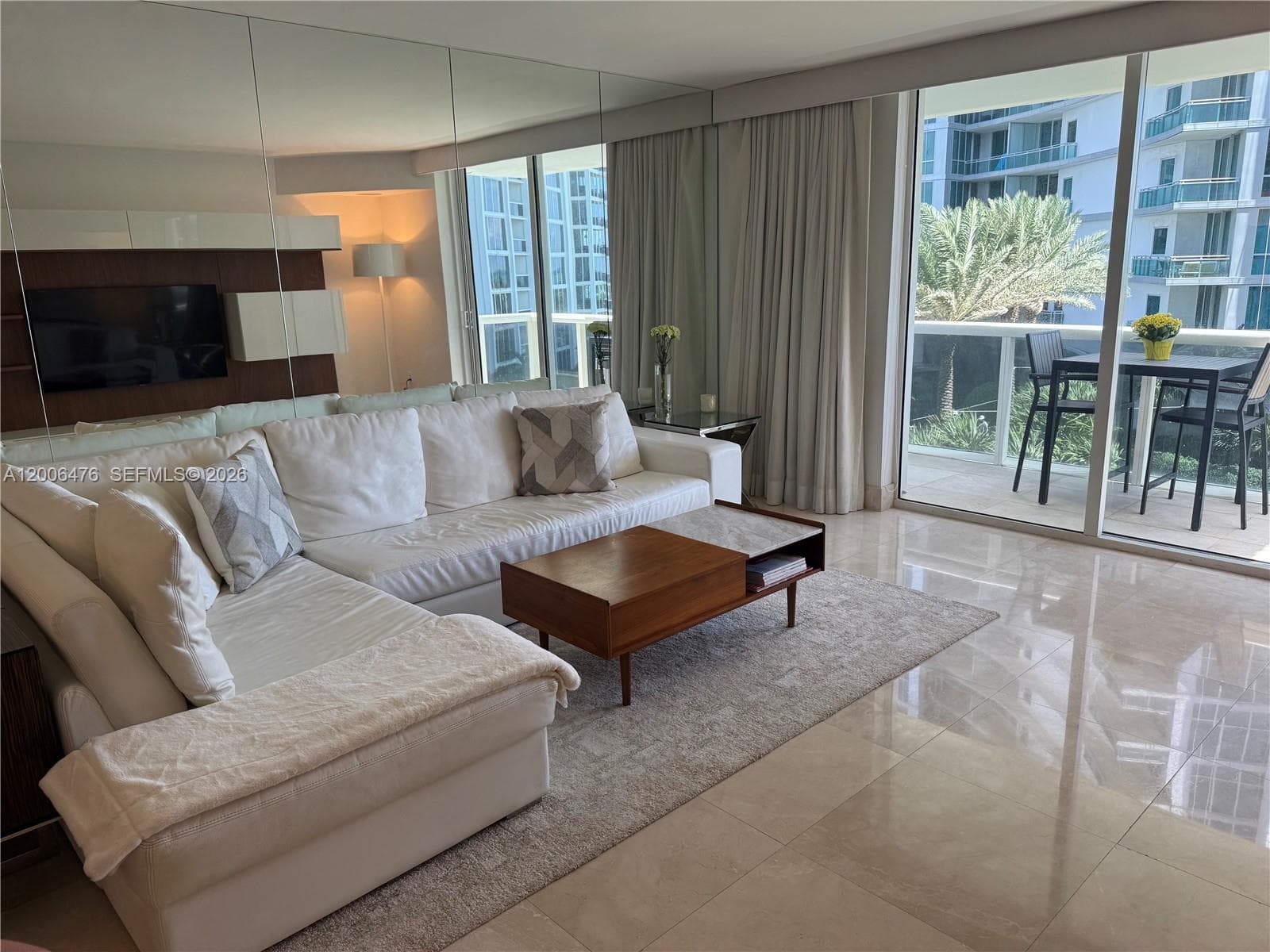 10275 Collins Ave 533 photo 18