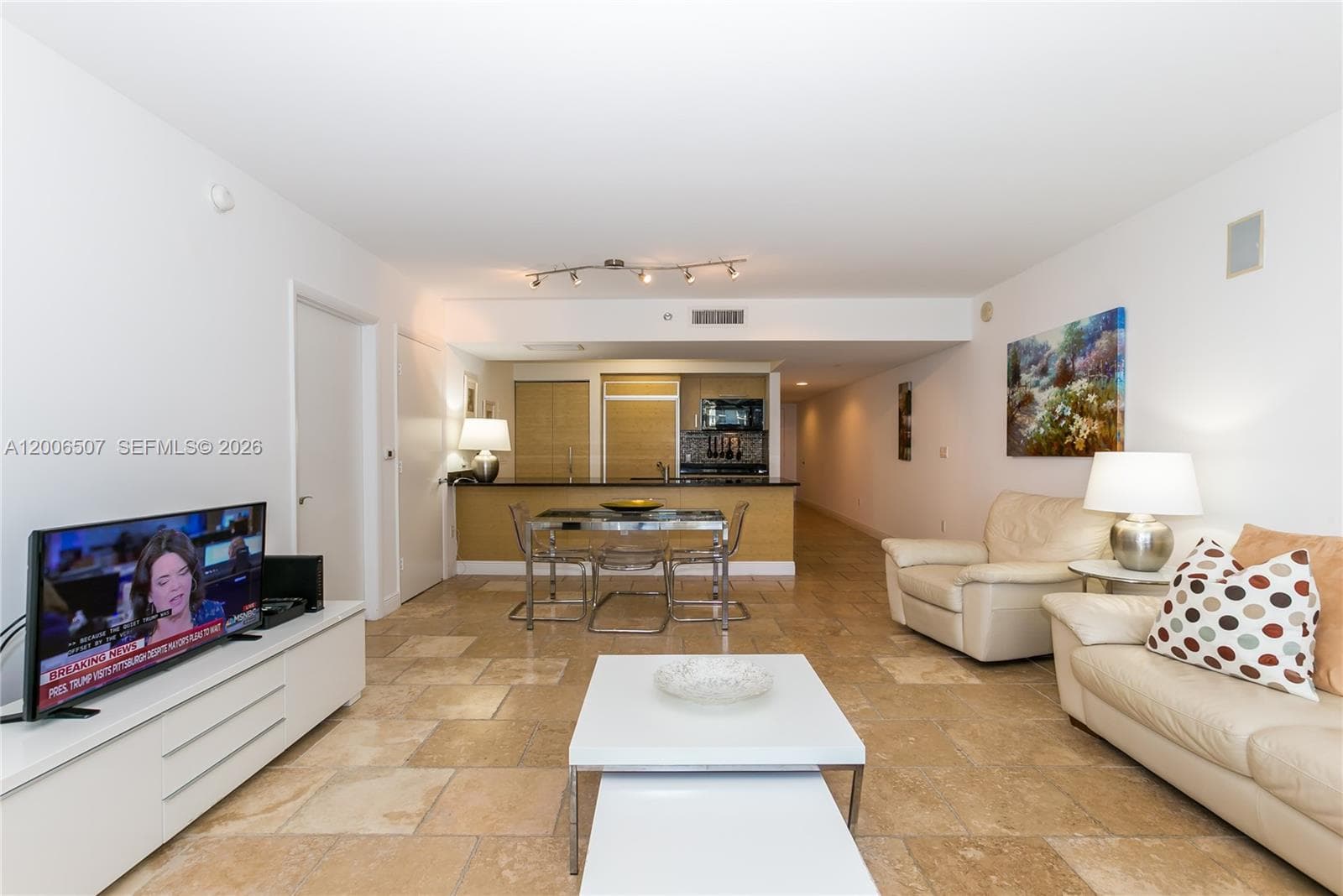 1830 OCEAN DR 4010 photo 1