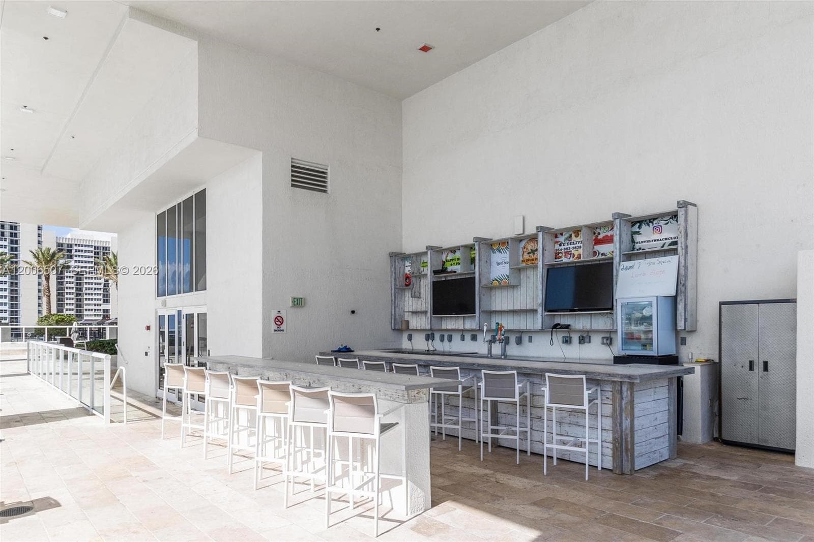 1830 OCEAN DR 4010 photo 21