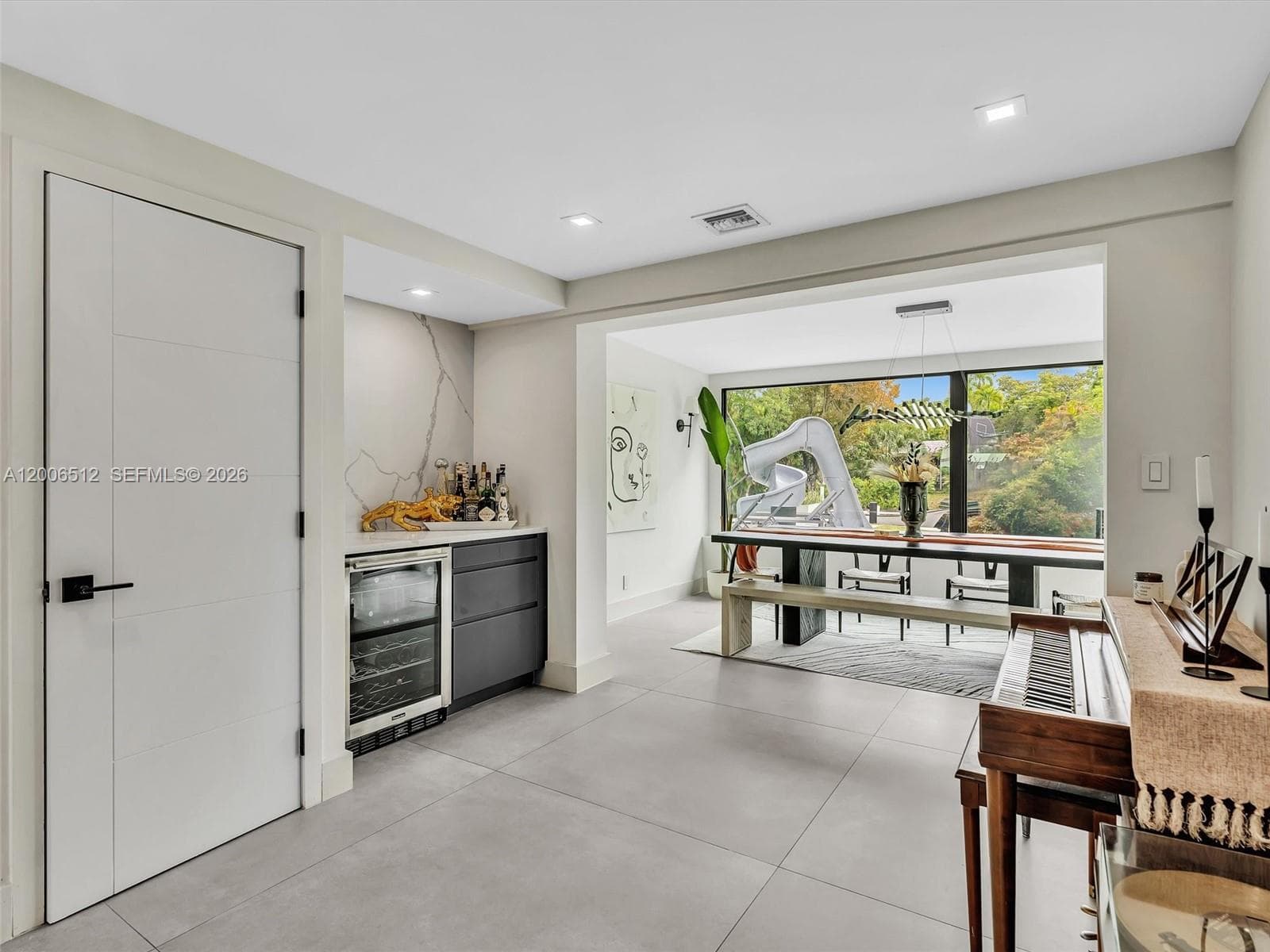 2448 Okeechobee Ln photo 11