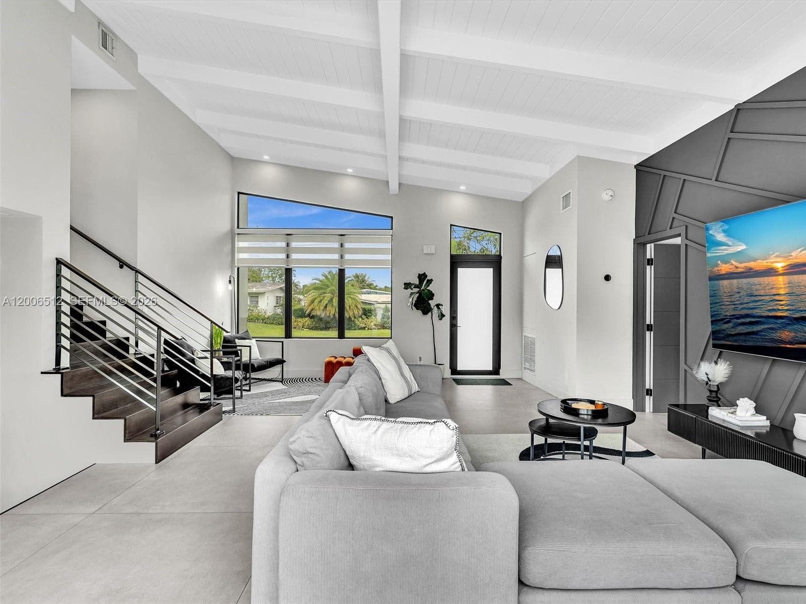 2448 Okeechobee Ln photo 8