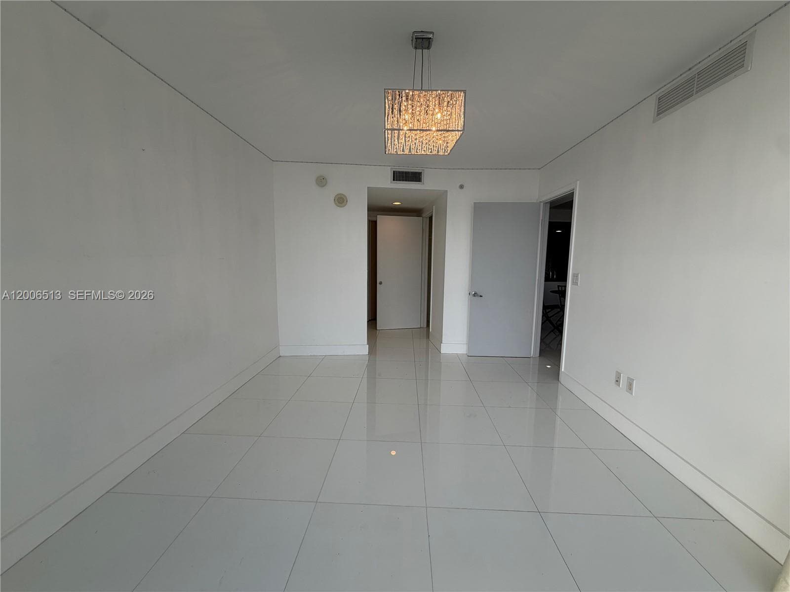 18201 Collins Ave 5105 photo 17