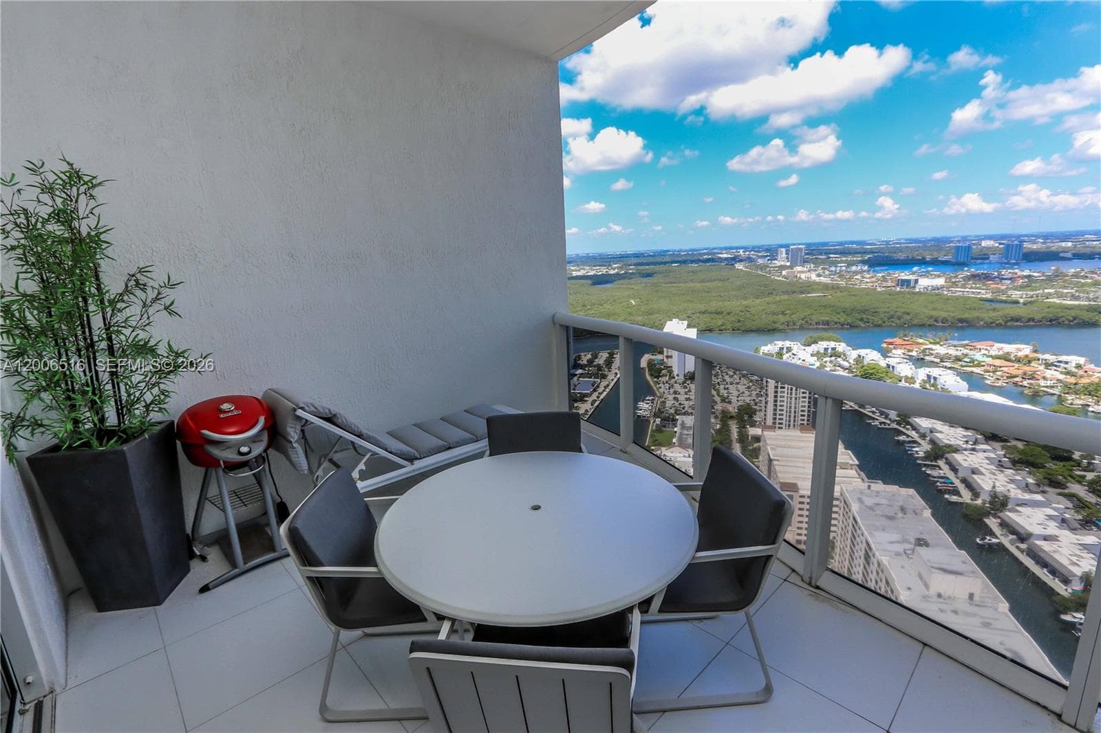 15901 Collins Ave 4106 photo 23