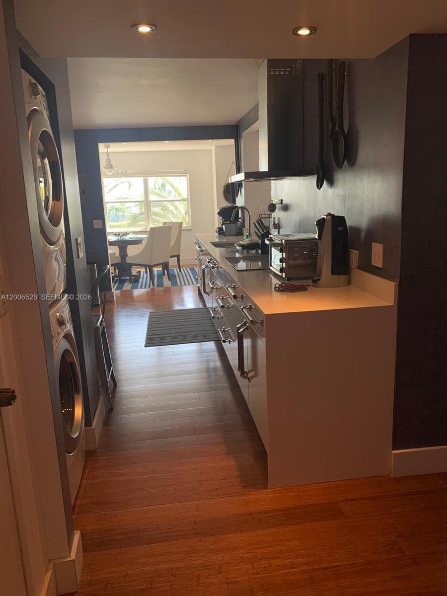 4900 Ocean Blvd 413 photo 7