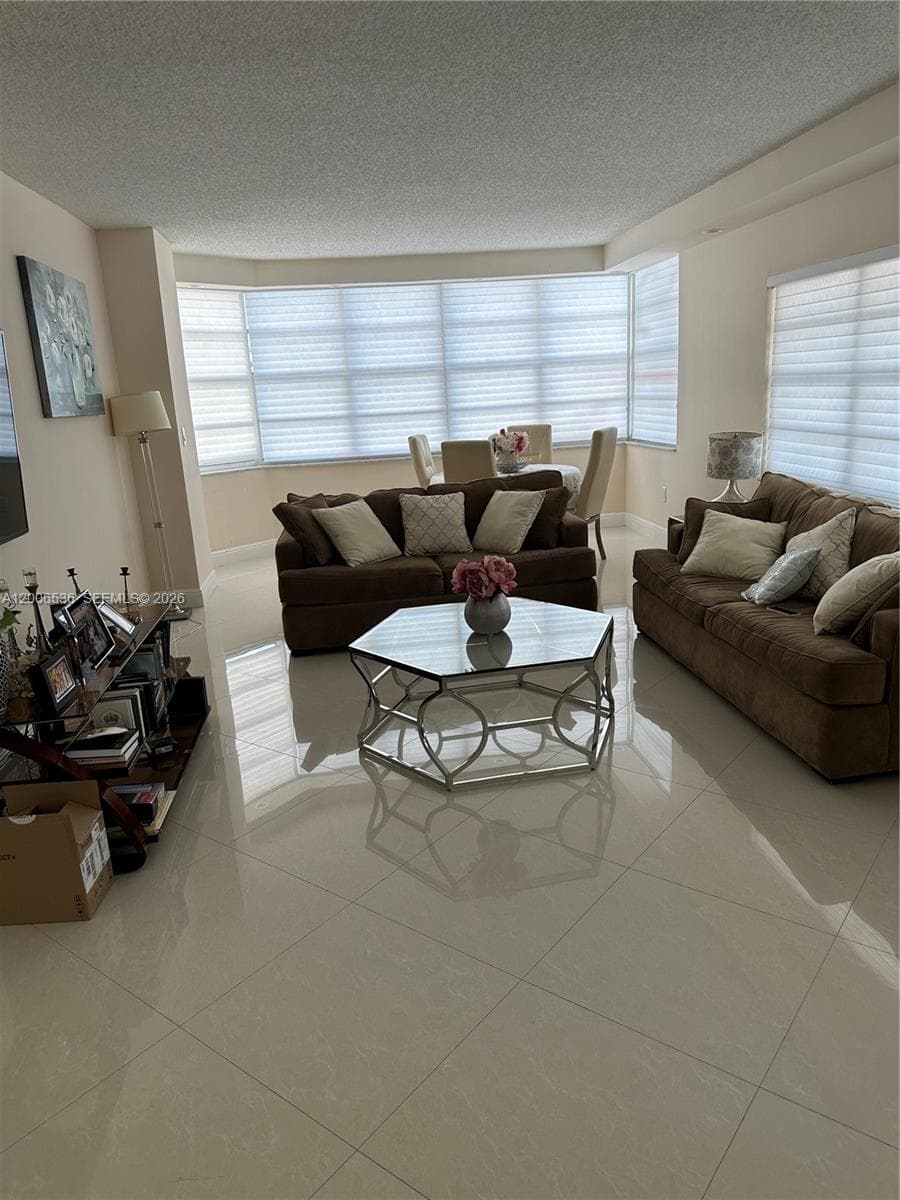 1985 Ocean Dr 21P photo 9