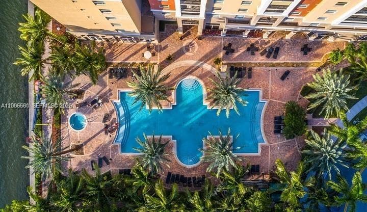 17150 Bay Rd 2602 photo 3