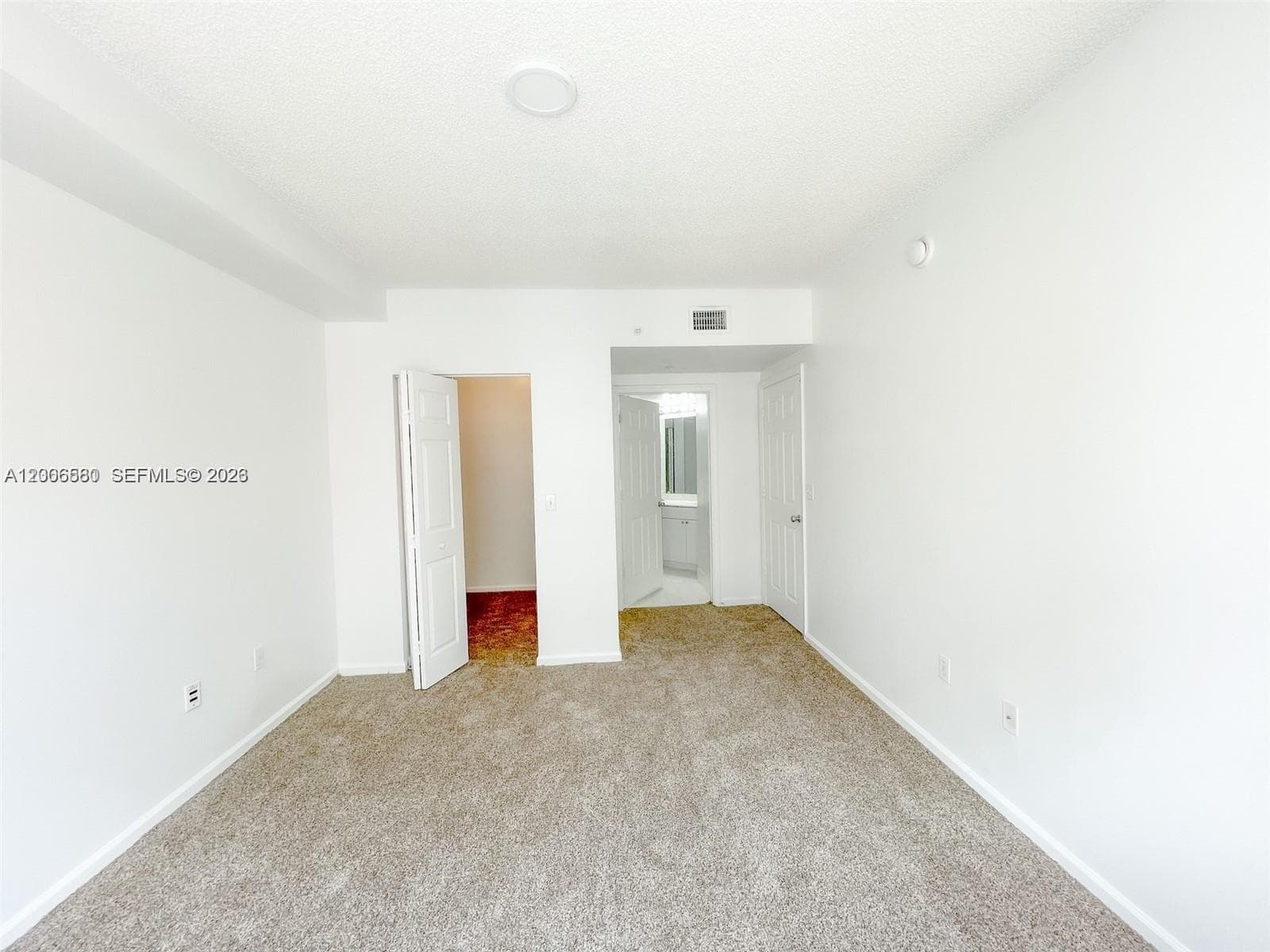 17150 Bay Rd 2602 photo 19