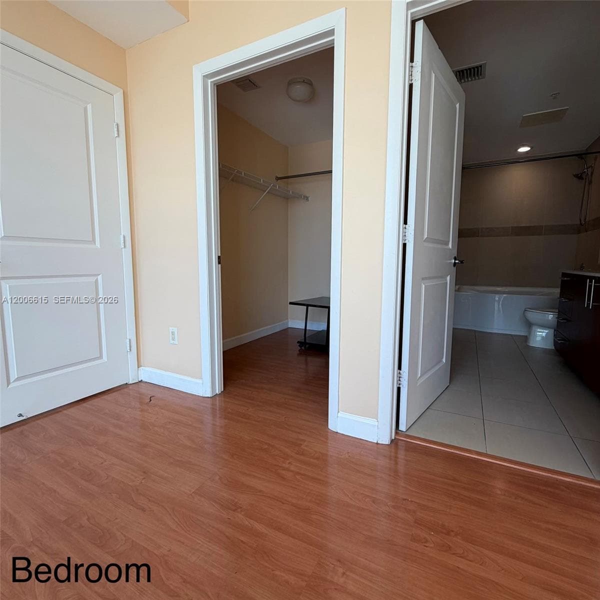 1945 Ocean Dr 603 photo 25