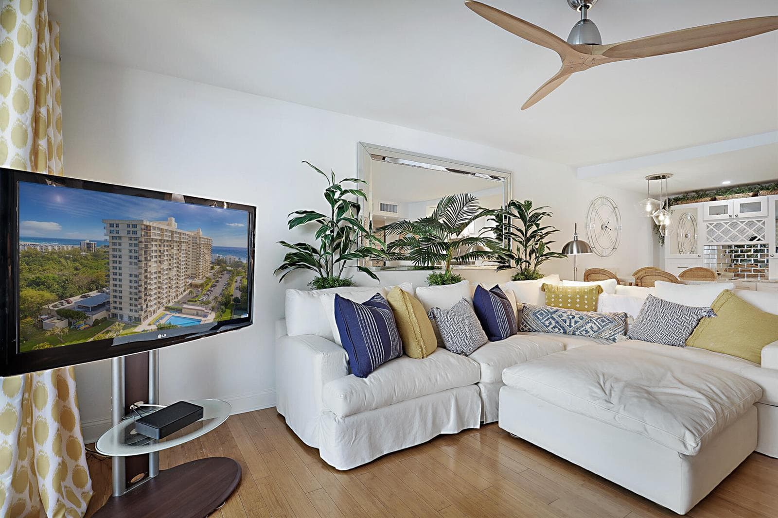 2121 N Ocean Boulevard 1507w photo 6