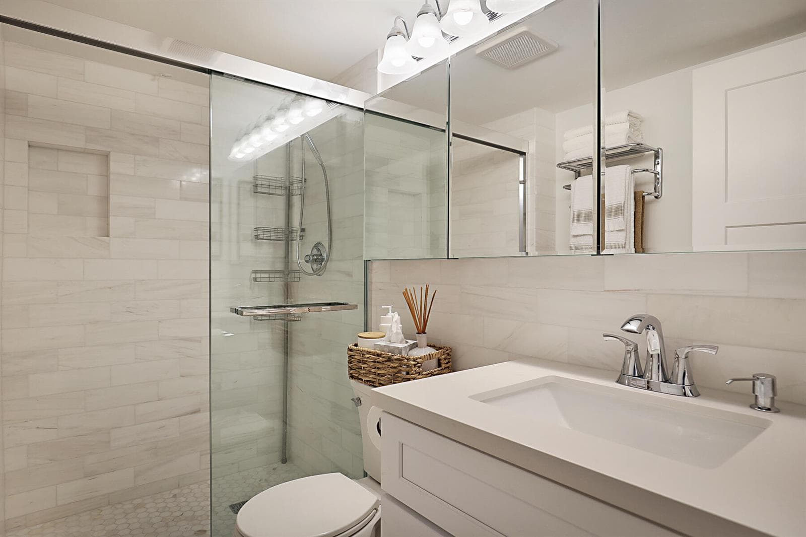 2121 N Ocean Boulevard 1507w photo 20