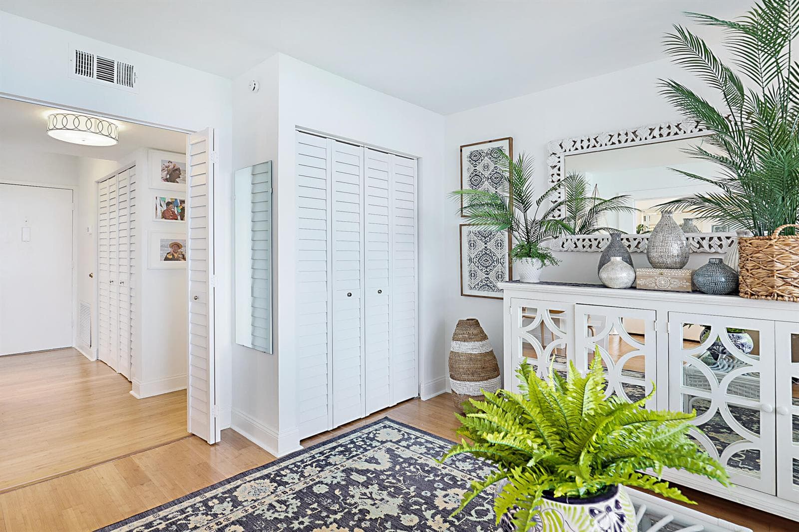 2121 N Ocean Boulevard 1507w photo 18