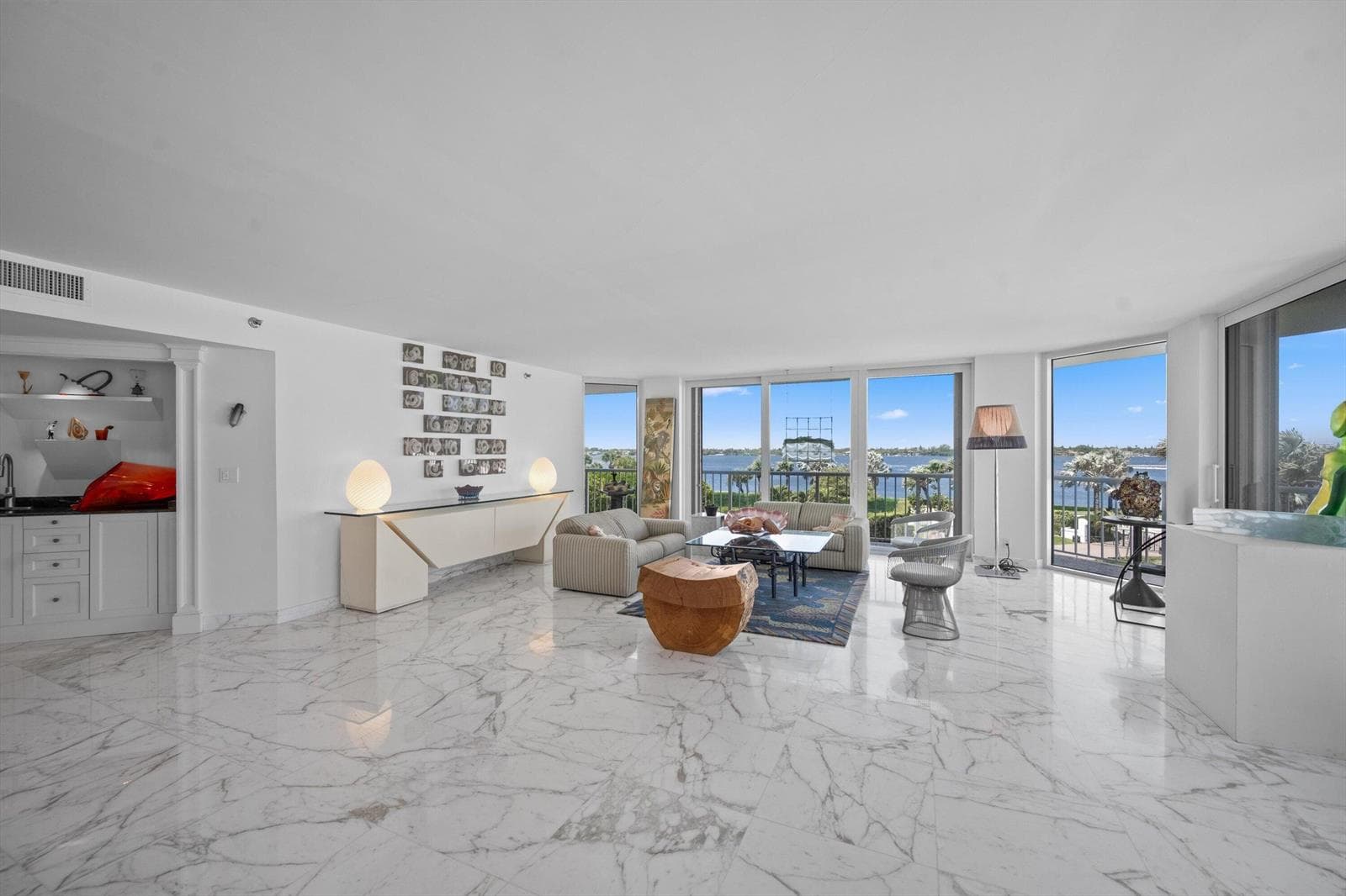 3170 S Ocean Boulevard 305s photo 1