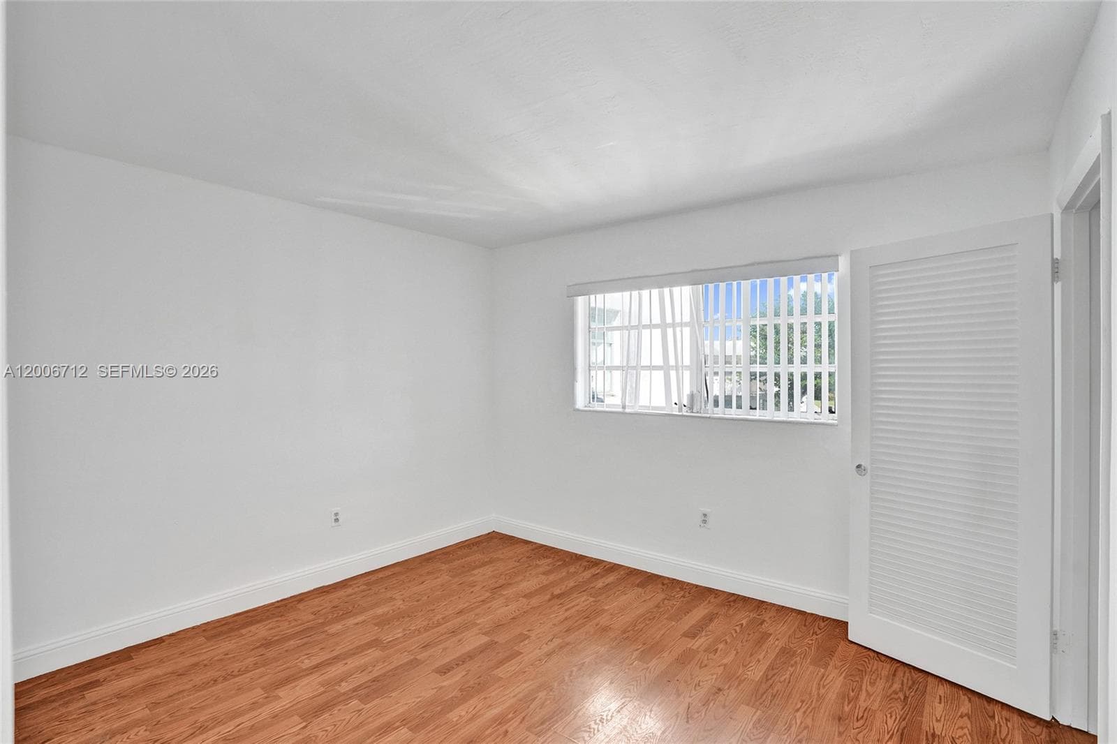 7344 82nd St C114 photo 24