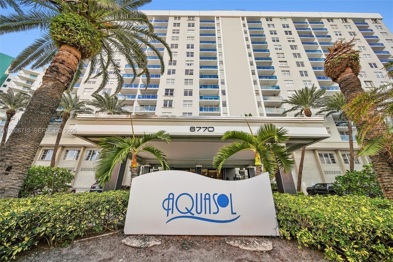 6770 Indian Creek Dr 14C photo 7