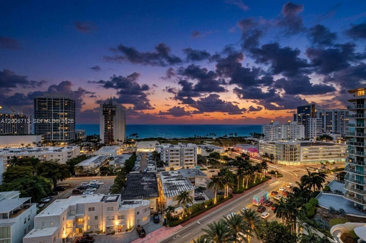 6770 Indian Creek Dr 14C photo 9