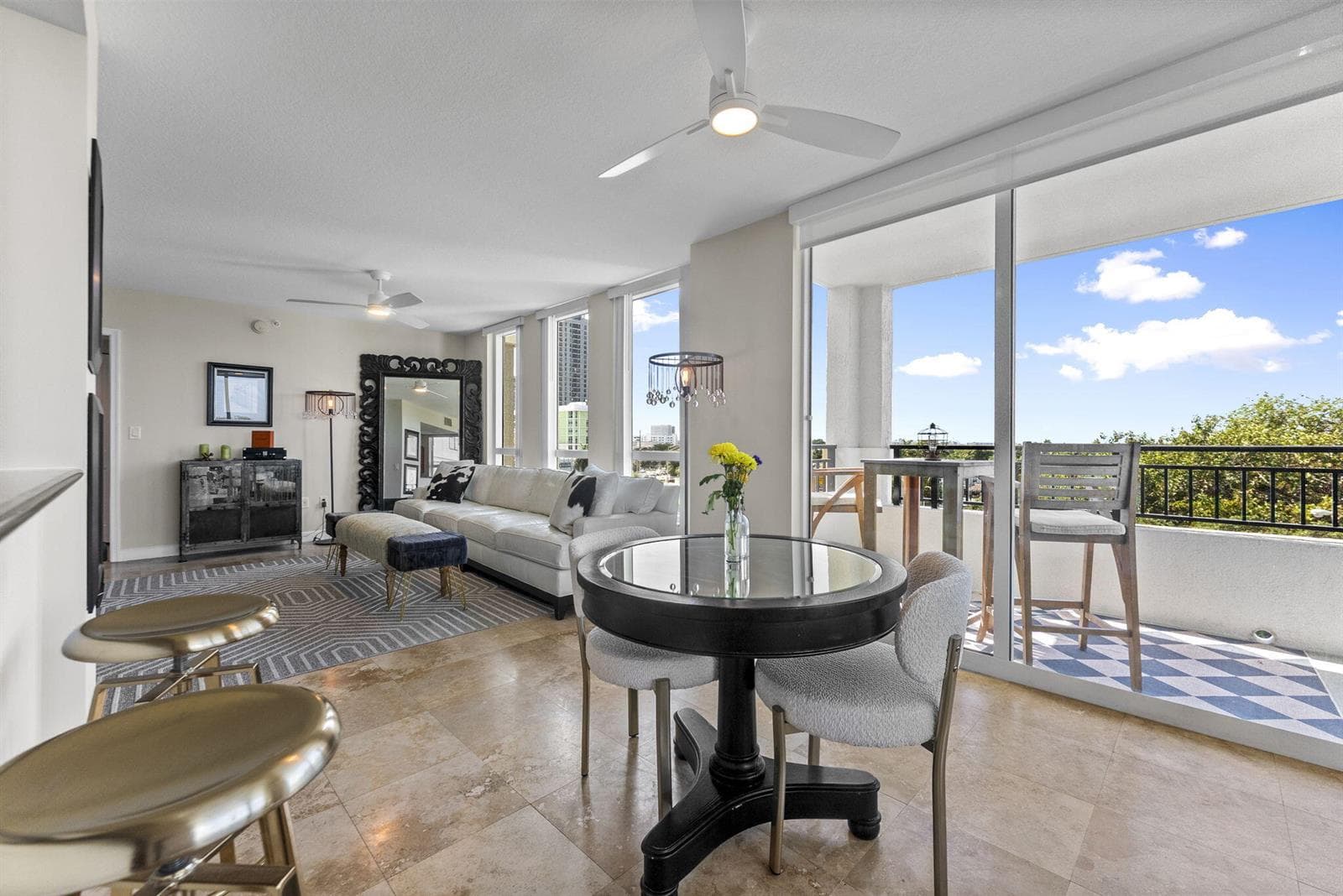 600 W Las Olas Boulevard 502s photo 6