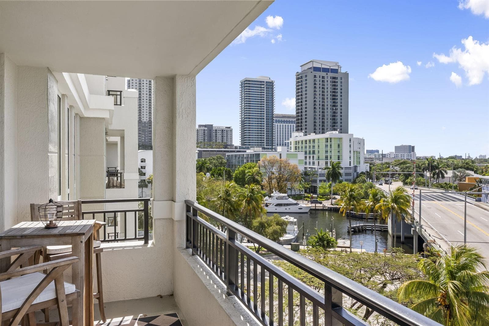 600 W Las Olas Boulevard 502s photo 1