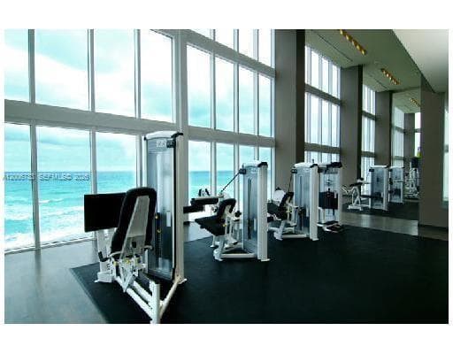 1830 S Ocean Dr 1708 photo 23