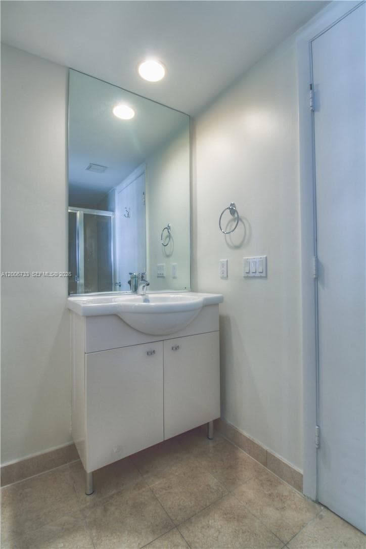 1830 S Ocean Dr 1708 photo 12