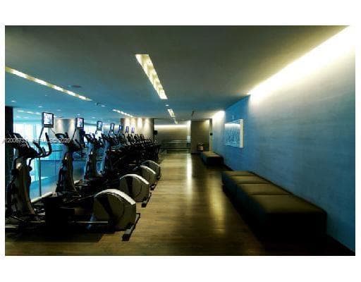 1830 Ocean Dr 1708 photo 24