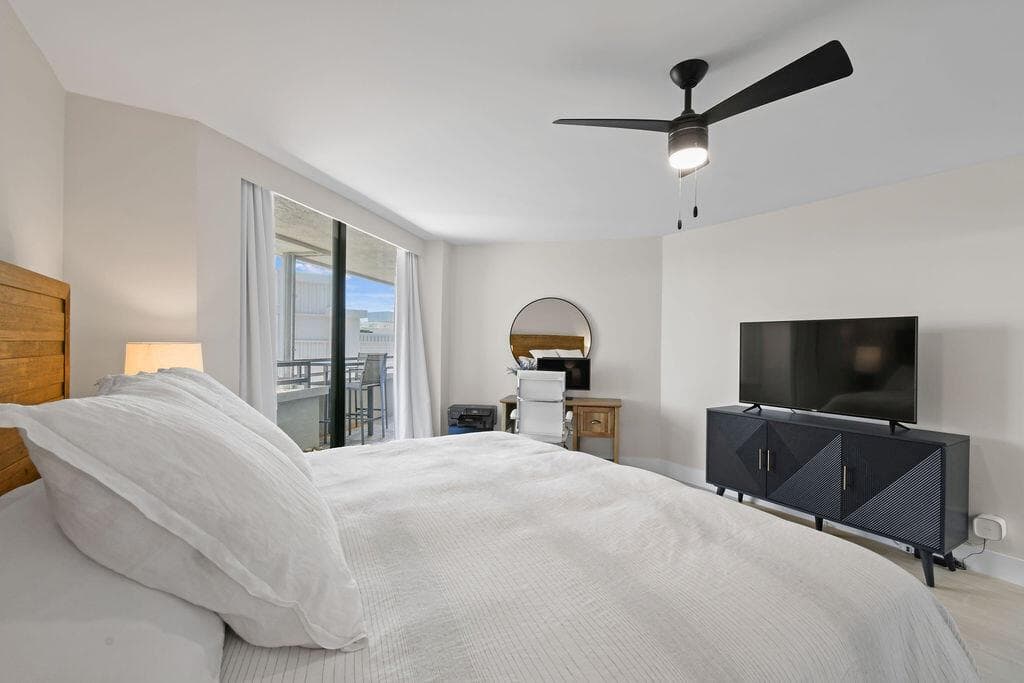 3560 S Ocean Boulevard 907 photo 17