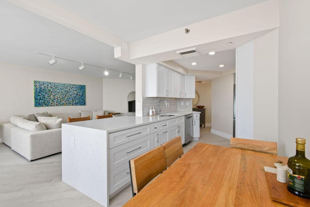 3560 S Ocean Boulevard 907 photo 12