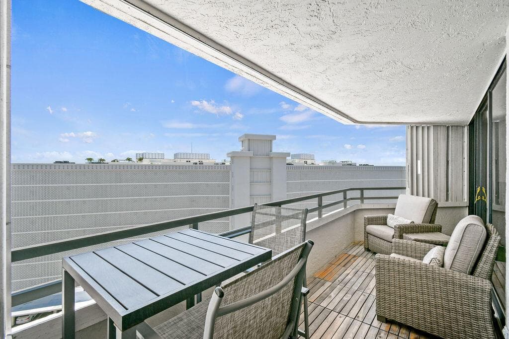 3560 S Ocean Boulevard 907 photo 24