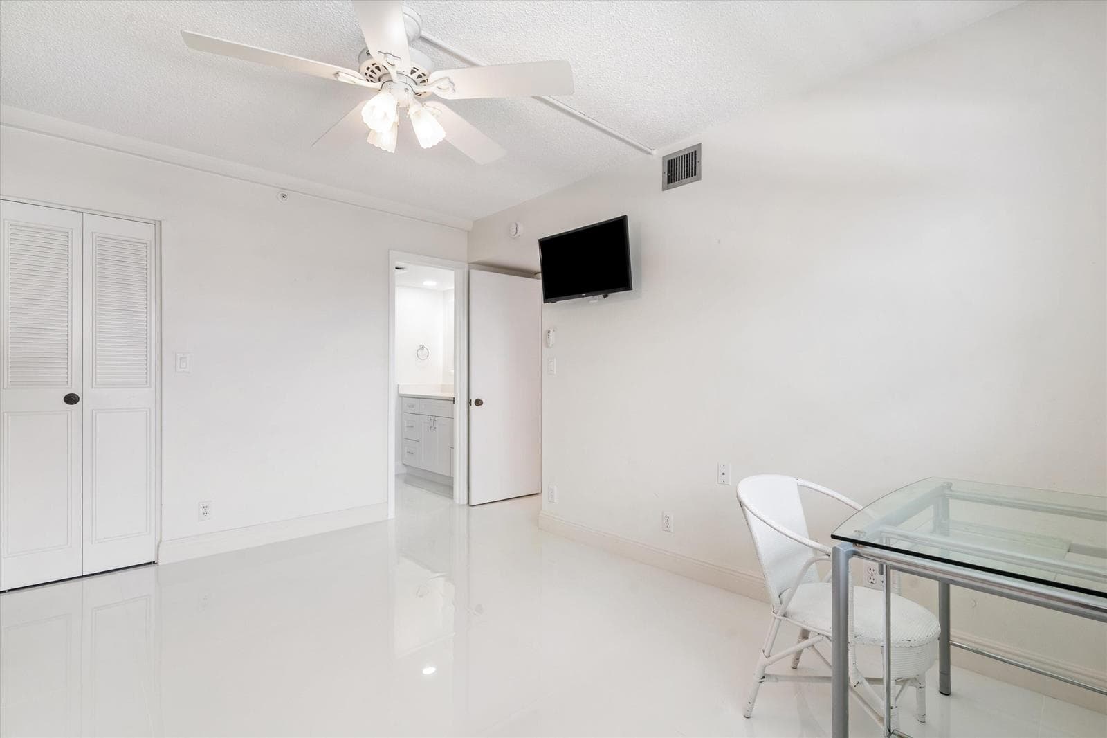 3300 S Ocean Boulevard 617-c photo 20