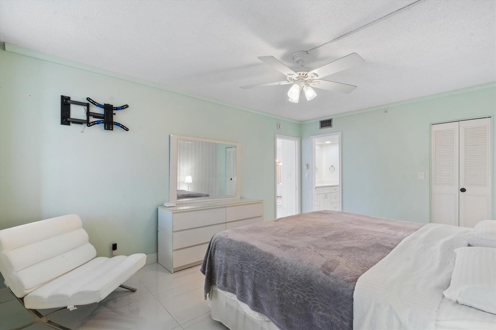 3300 S Ocean Boulevard 617-c photo 14
